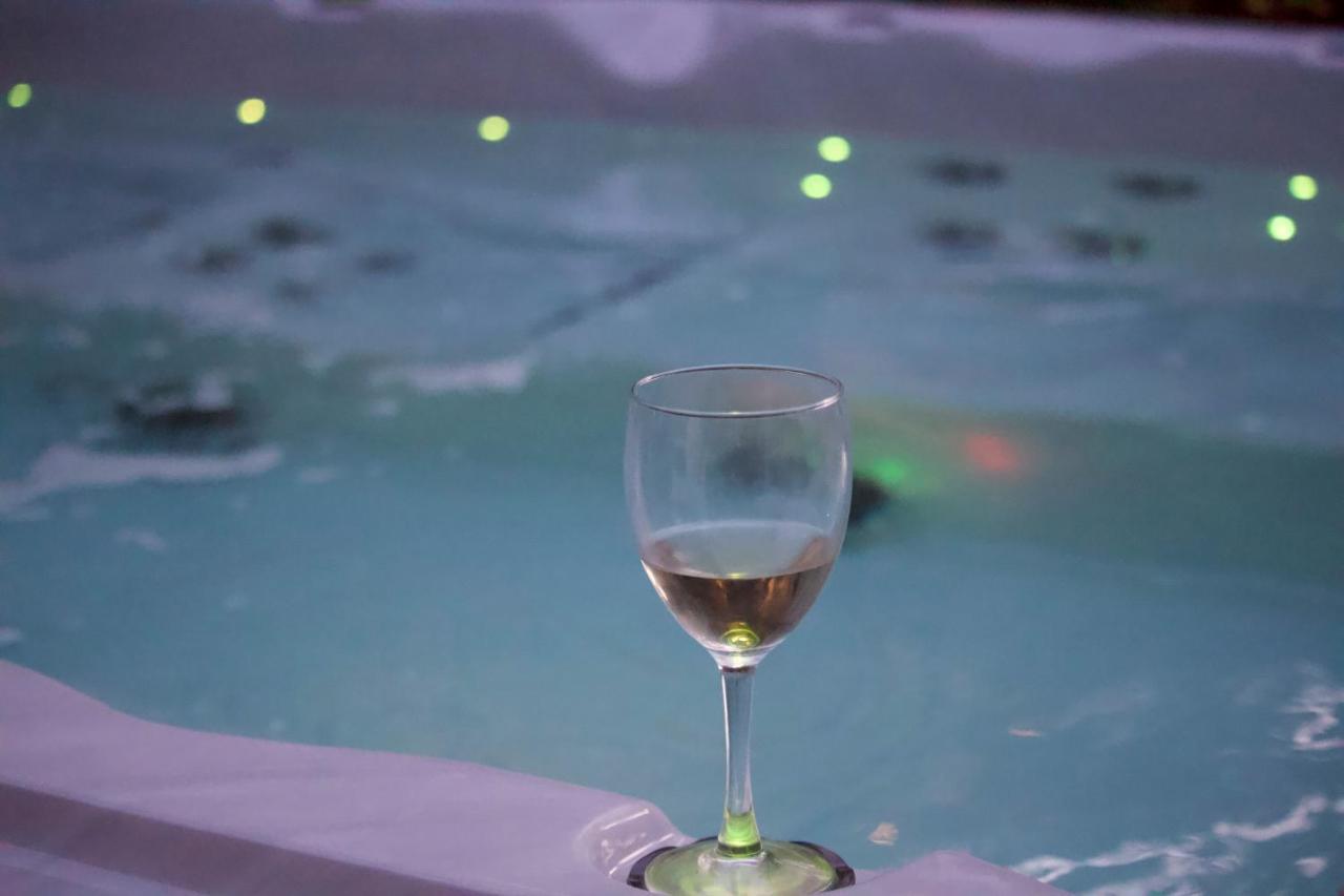 Whistler Alpine Chalet Retreat & Wellness Villa Eksteriør bilde