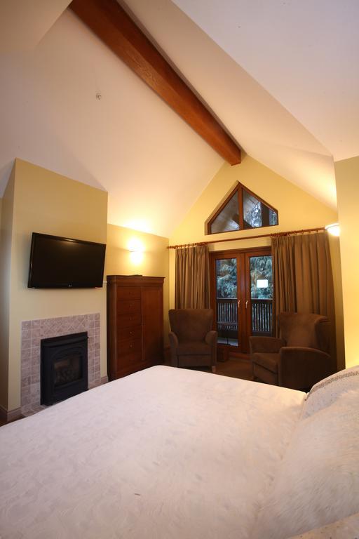 Alpine Whistler Retreat By Outpost Whistler Rom bilde