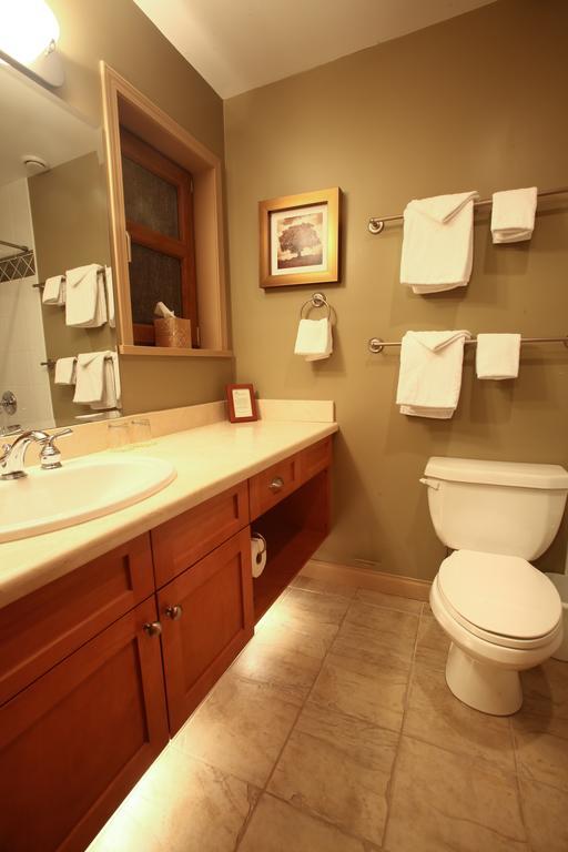 Whistler Alpine Chalet Retreat & Wellness Villa Rom bilde