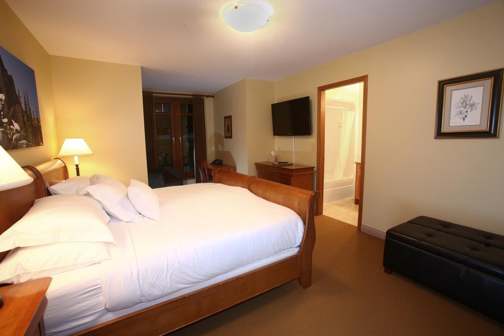 Whistler Alpine Chalet Retreat & Wellness Villa Rom bilde