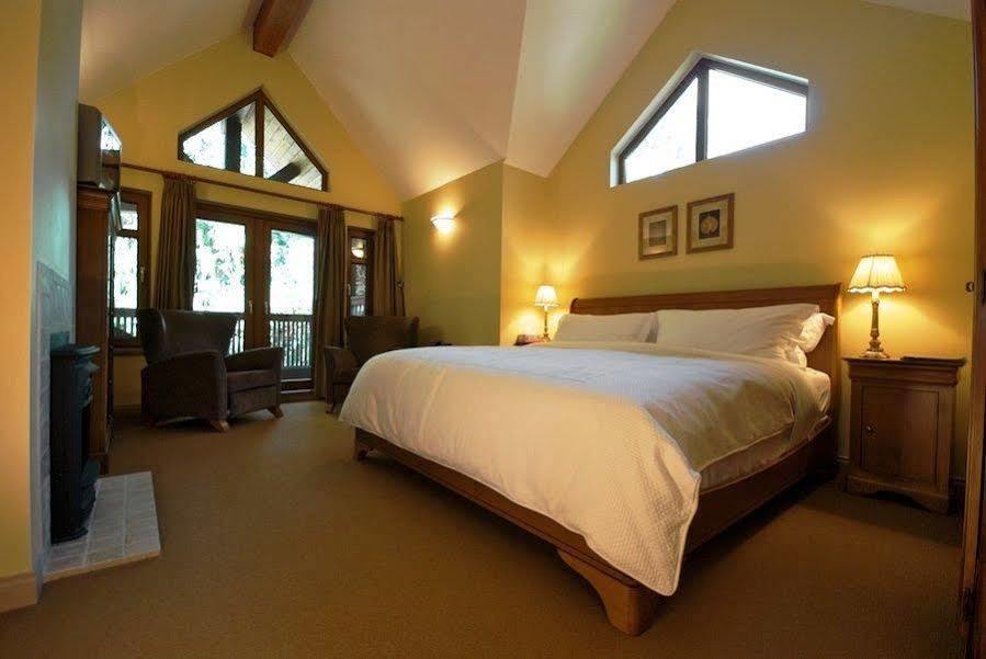 Whistler Alpine Chalet Retreat & Wellness Villa Eksteriør bilde